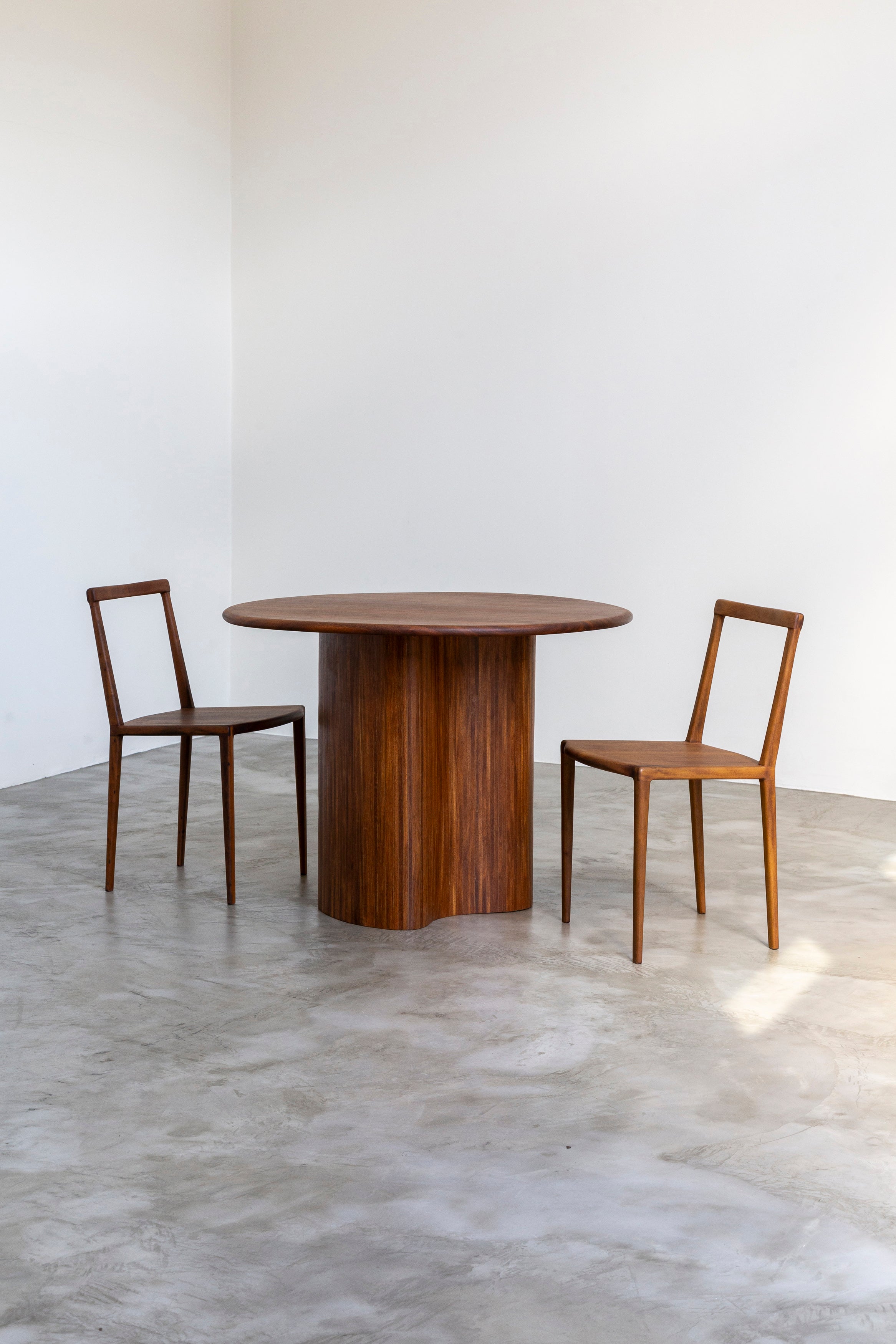 Mesa Apis D100CM - Pronta-entrega